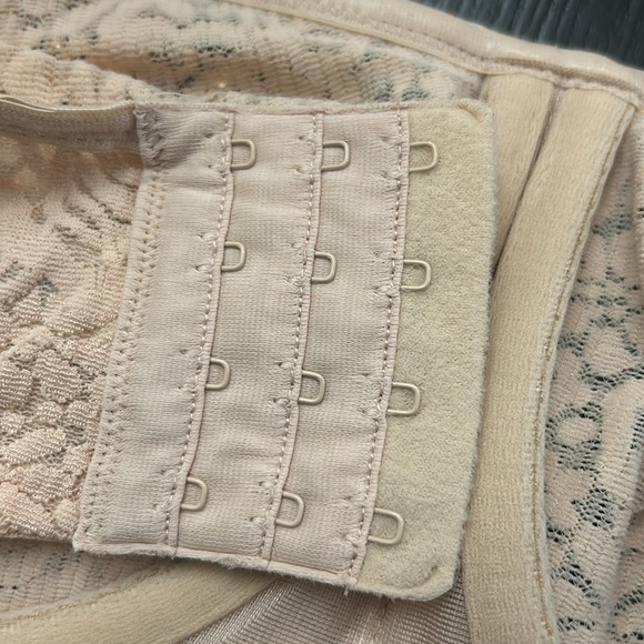 NWOT Wacoal Women's Halo Lace Strapless Bra in Cream/Tan 40DD - Picture 6 of 8